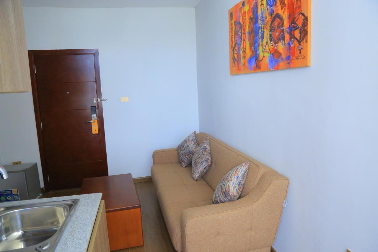 Black Horse Hotel Apartment 아디스아바바 외부 사진